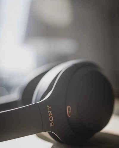 Sony XM4 Wireless Noise Cancelling Headphones π§ | Deep Bass | Voice Assistant | Premium Edition