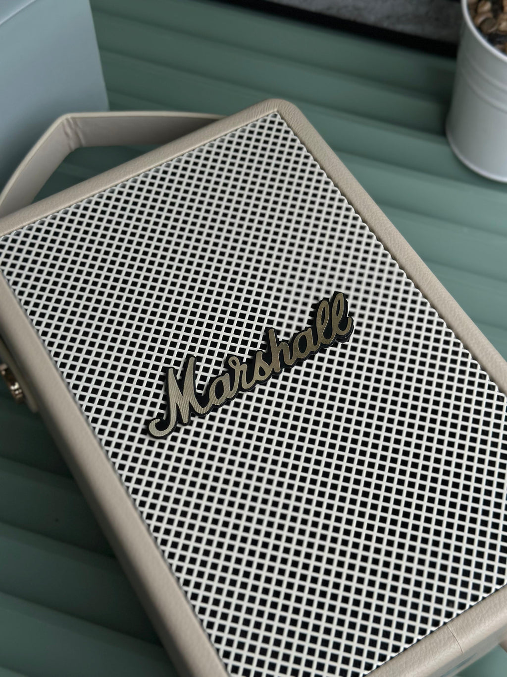 BIG SIZE MARSHALL SPEAKER