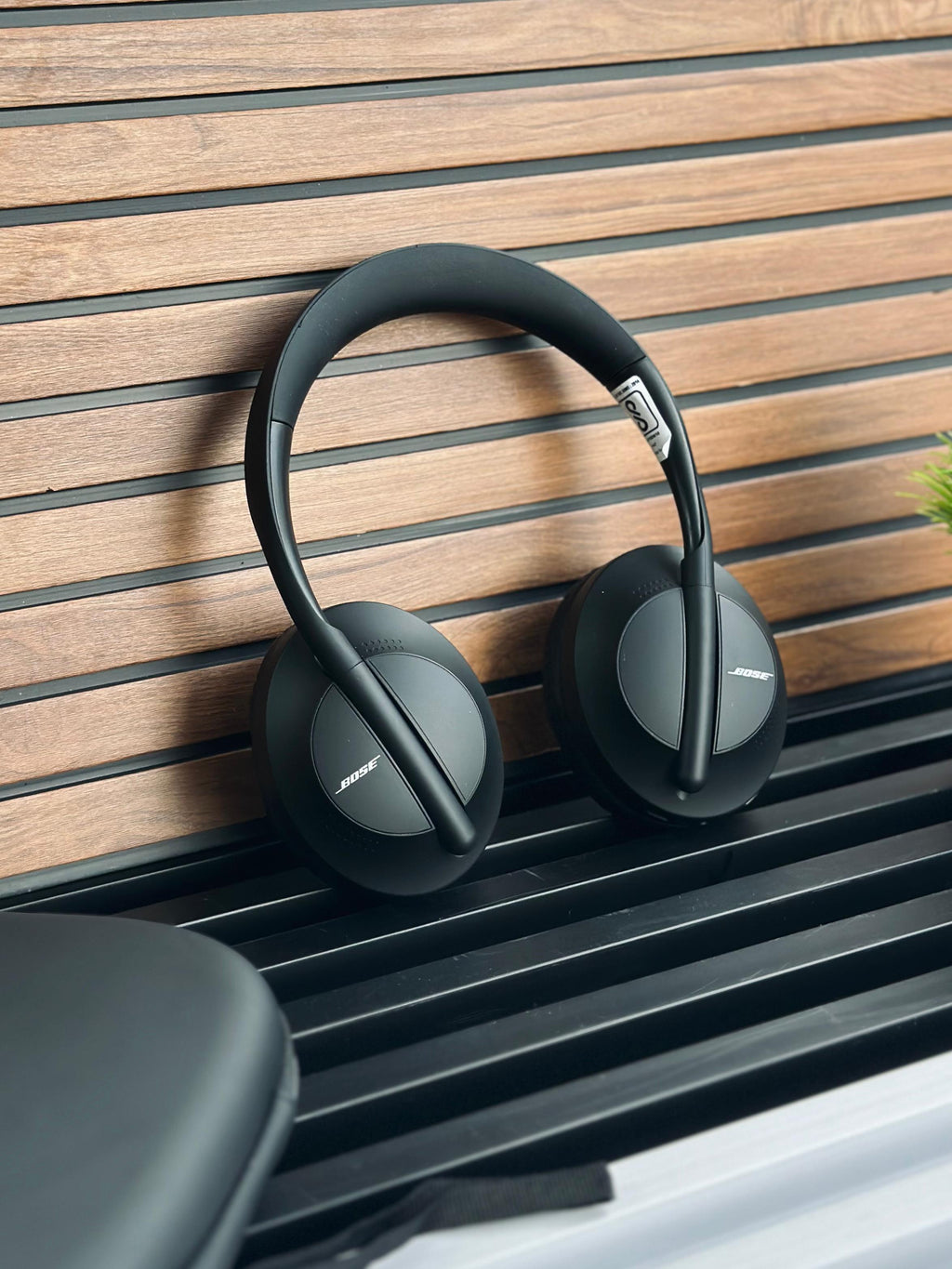 Bose QuietComfort Ultra Headphones – ANC 700