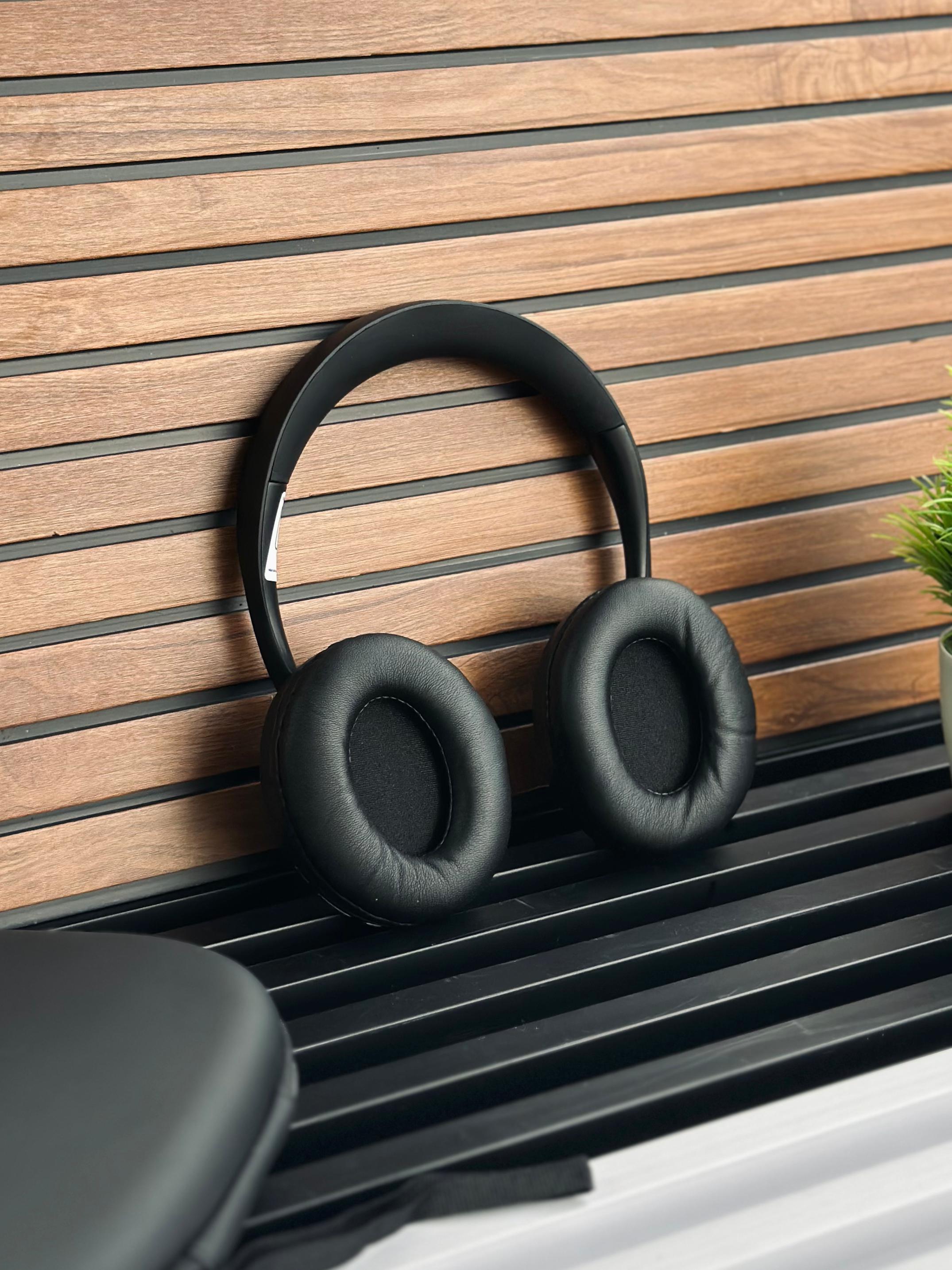 Bose QuietComfort Ultra Headphones – ANC 700