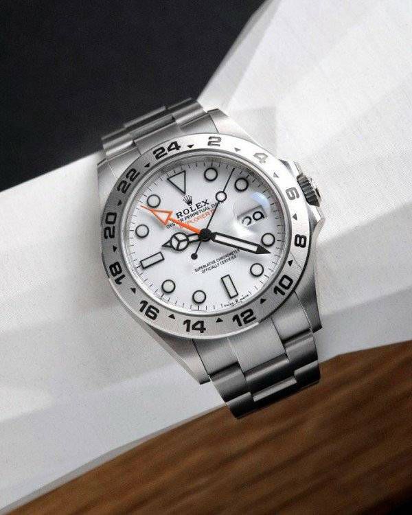 ⌚ ROLEX EXPLORER II – PREMIUM MEN’S WATCH
