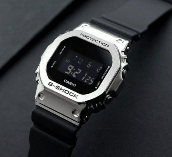 Casio G-Shock Unisex Digital Watch ⌚ DW-5600BB-1 – Tough Metal Body